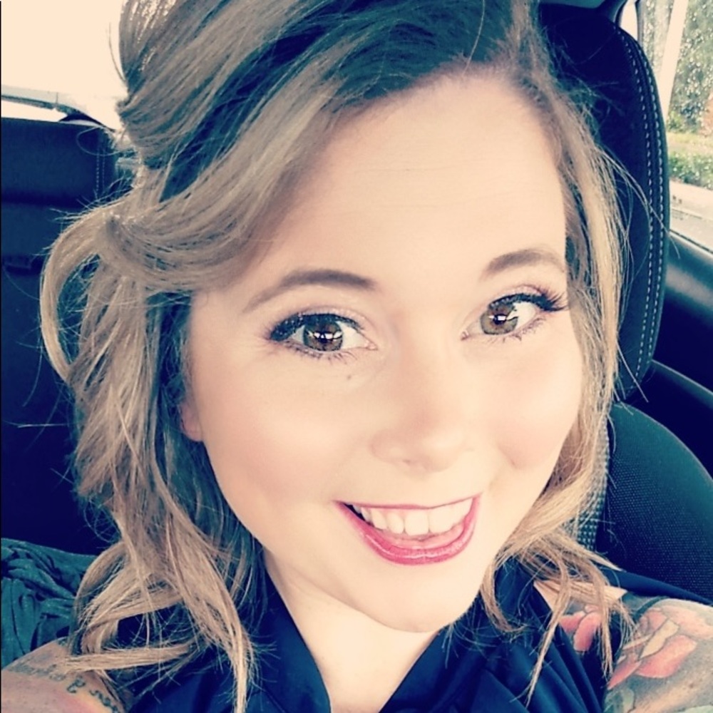 Meet your Posher, Allison